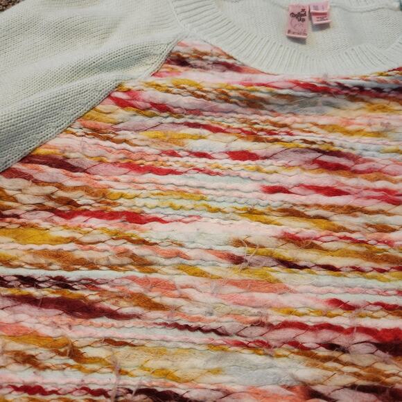 Dolled up Mint with Pastel Pinks and Yellow Sweater Size Large - Picture 4 of 9